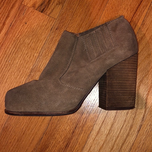 Jeffrey Campbell booties - Picture 3 of 8